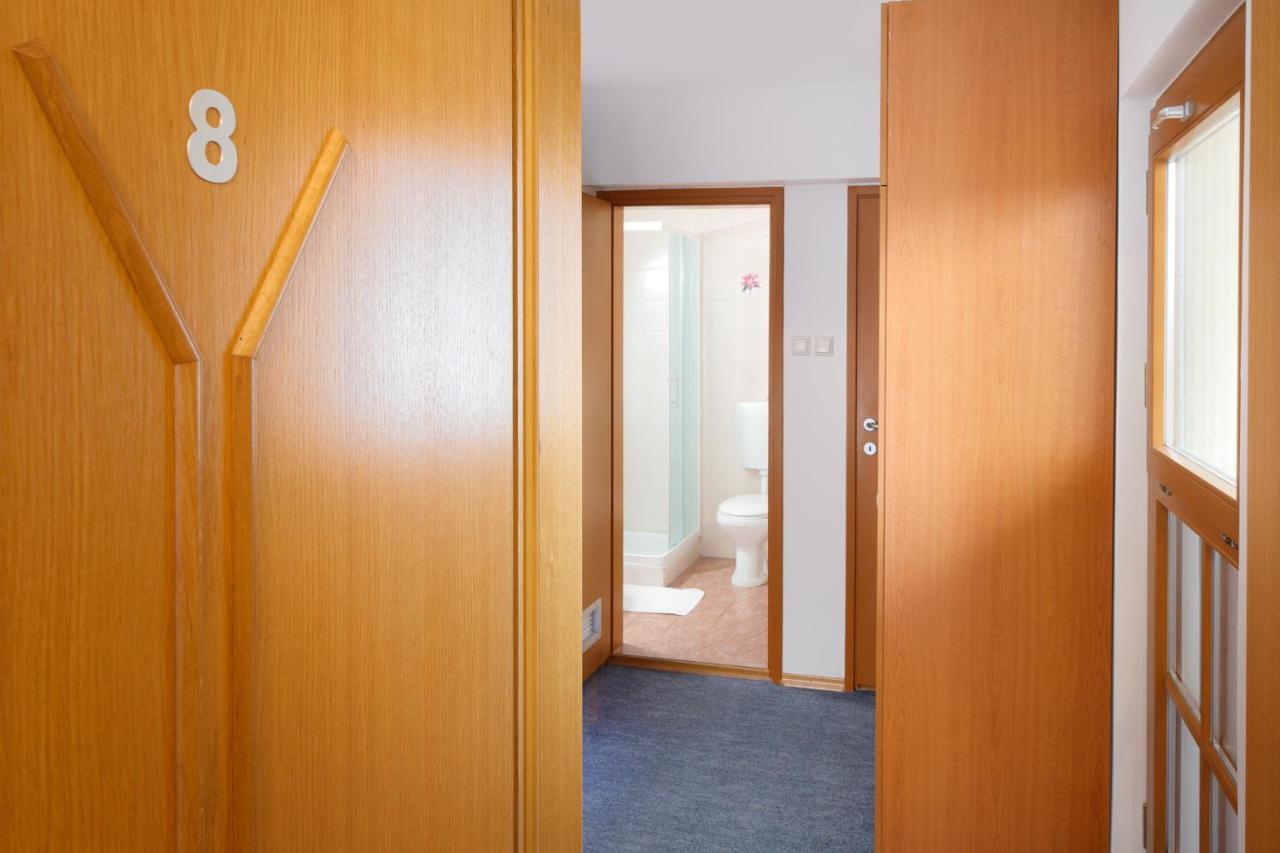 Rooms Sustersic Любляна Екстер'єр фото