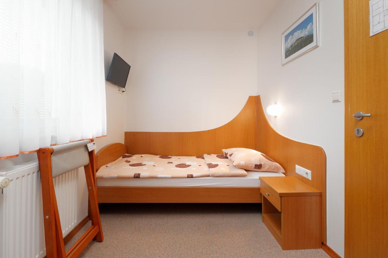 Rooms Sustersic Любляна Екстер'єр фото